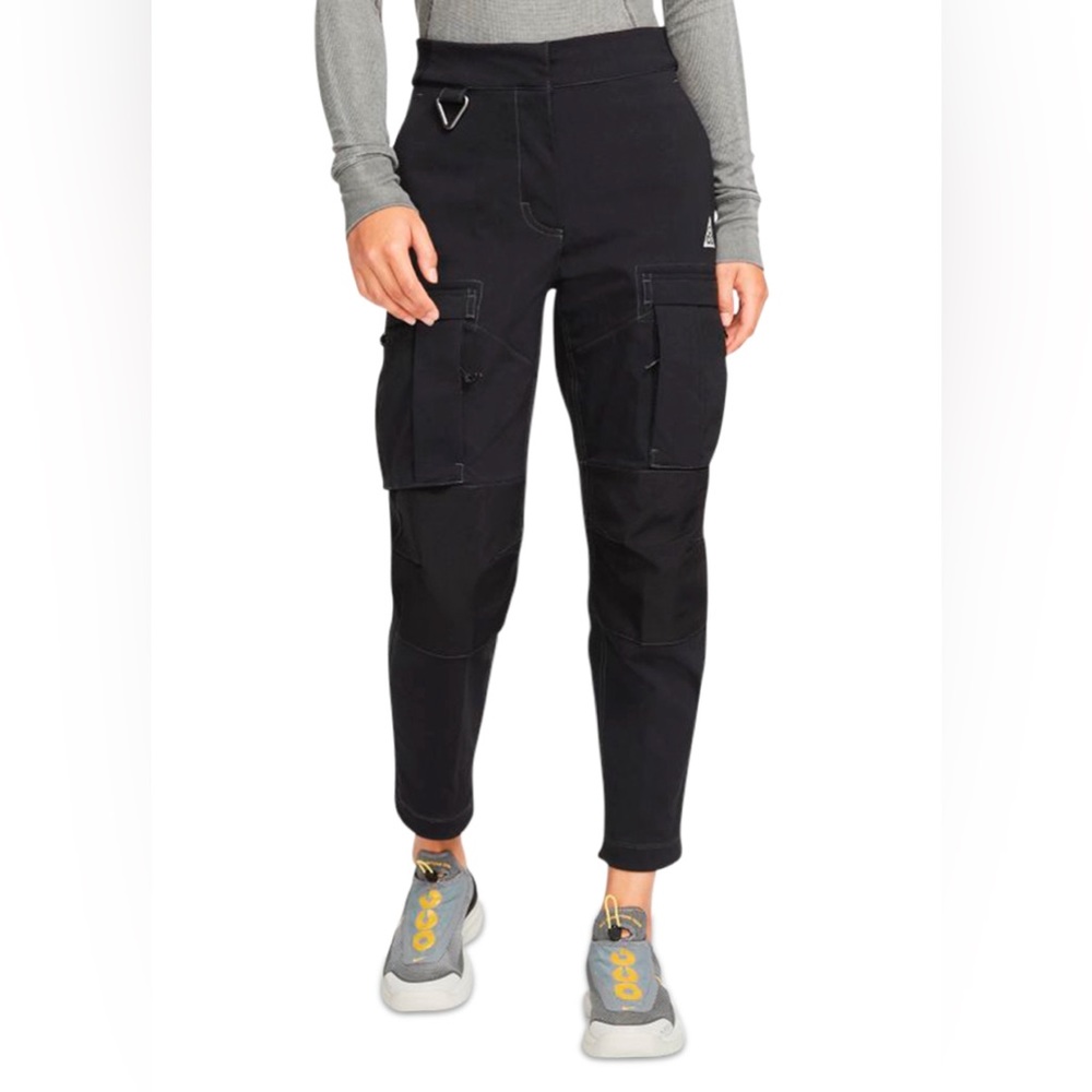 Nike ACG Smith Summit Cargo Pants